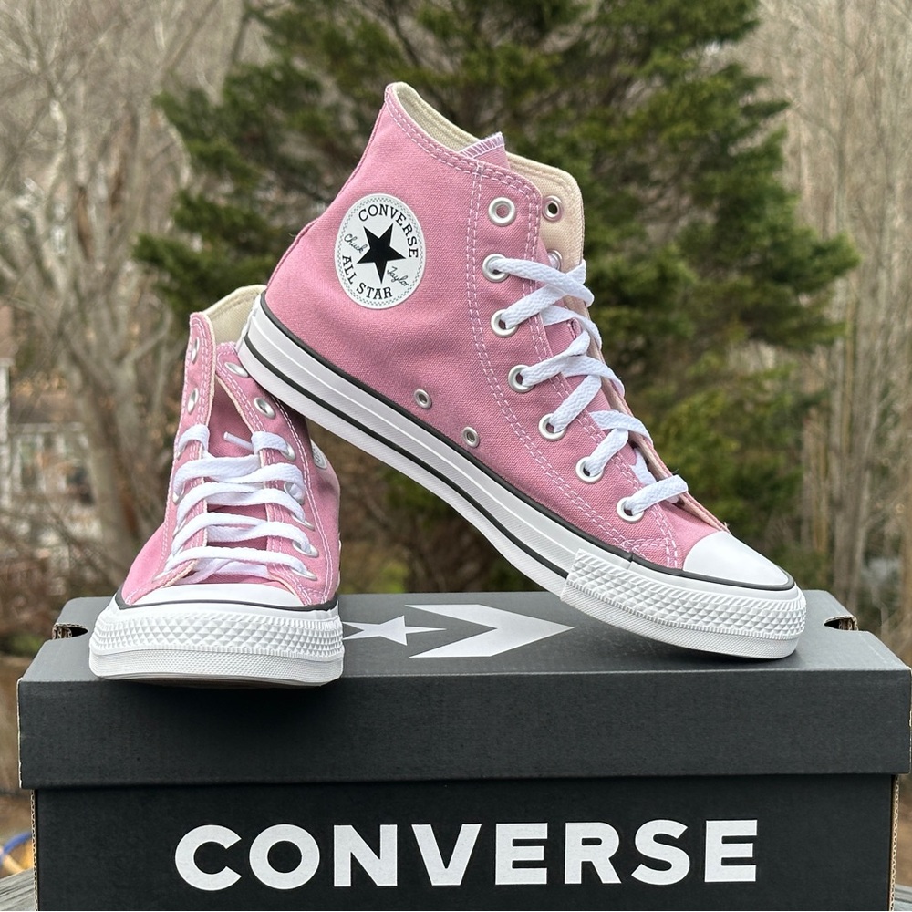 Converse CTAS High Pink Rose Canvas Casual Sneaker Womens 8 or Girls GS 6Y NEW